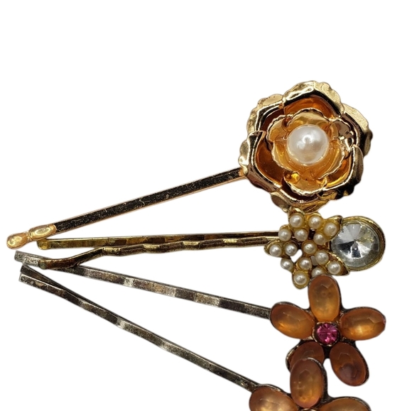 15 Piece Costume Jewelry Lot Teddy Bear Tin Necklaces Bracelets Bobby Pins - Picture 8 of 11